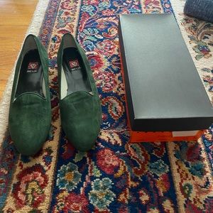 Suede green Anne Klein shoes